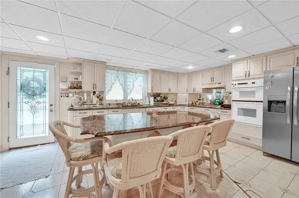 24 Lancaster Drive Suffern NY 10901