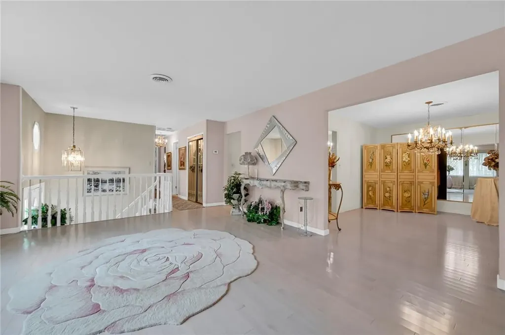 24 Lancaster Drive Suffern NY 10901