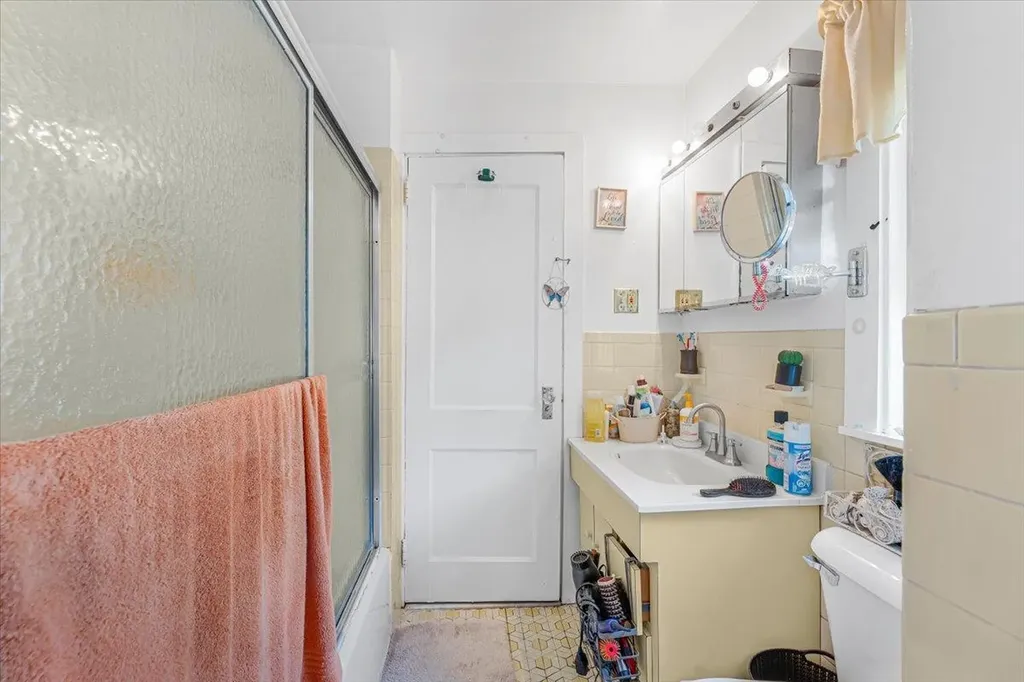 332 Hawthorne Terrace Mount Vernon NY 10552