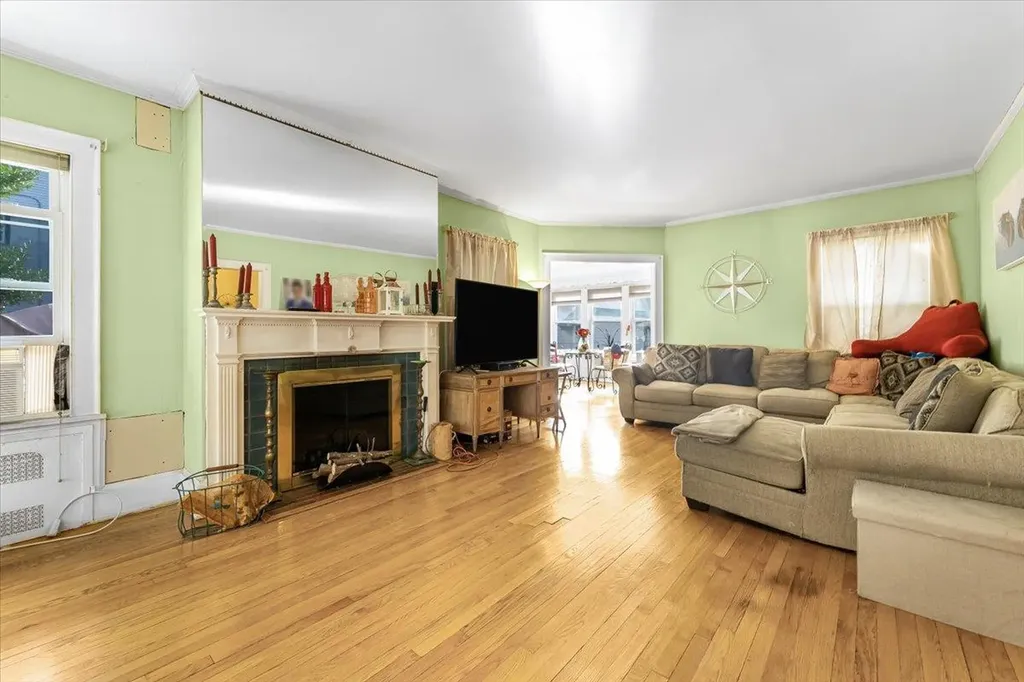 332 Hawthorne Terrace Mount Vernon NY 10552