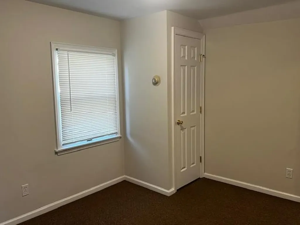 106 14th Avenue Sea Cliff NY 11579