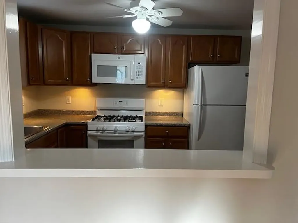 106 14th Avenue Sea Cliff NY 11579