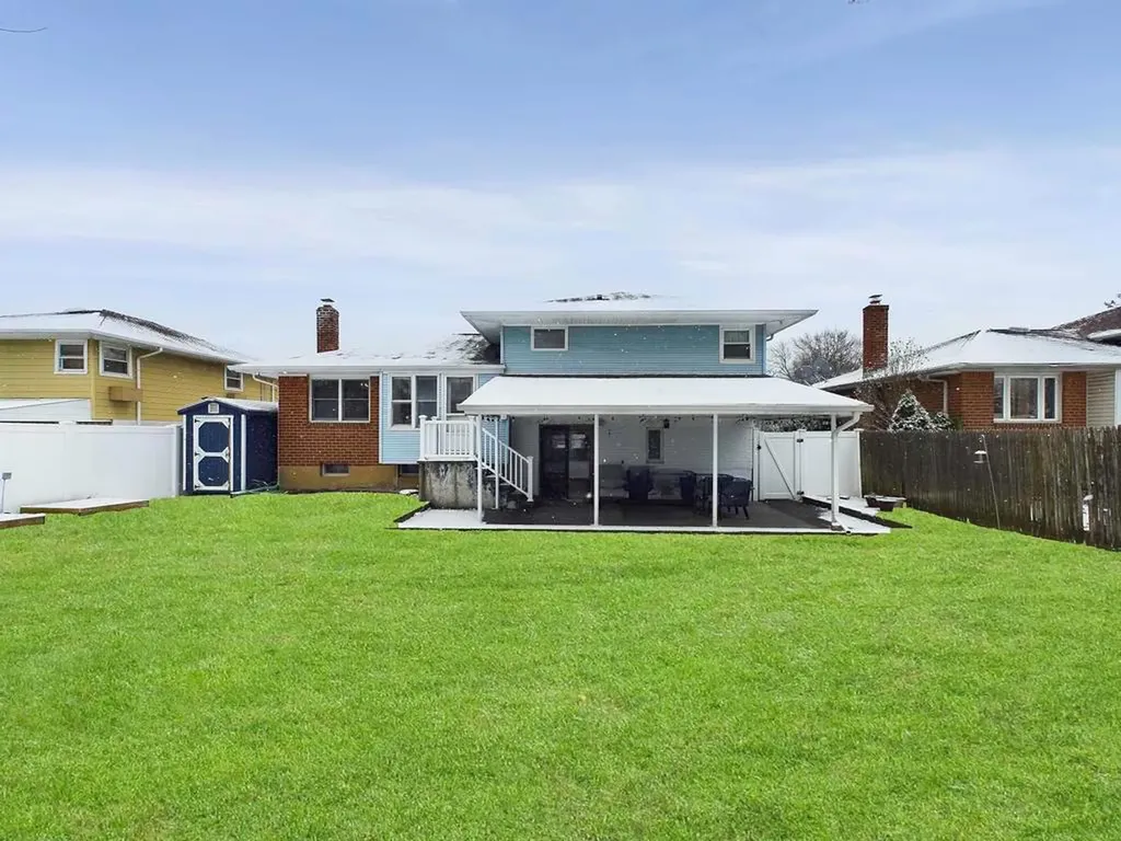6 Evers Street Hicksville NY 11801