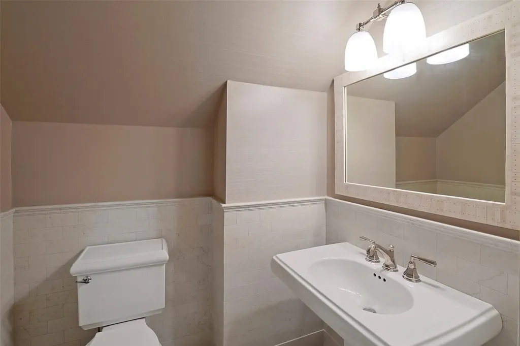 66 Kerry Lane Chappaqua NY 10514