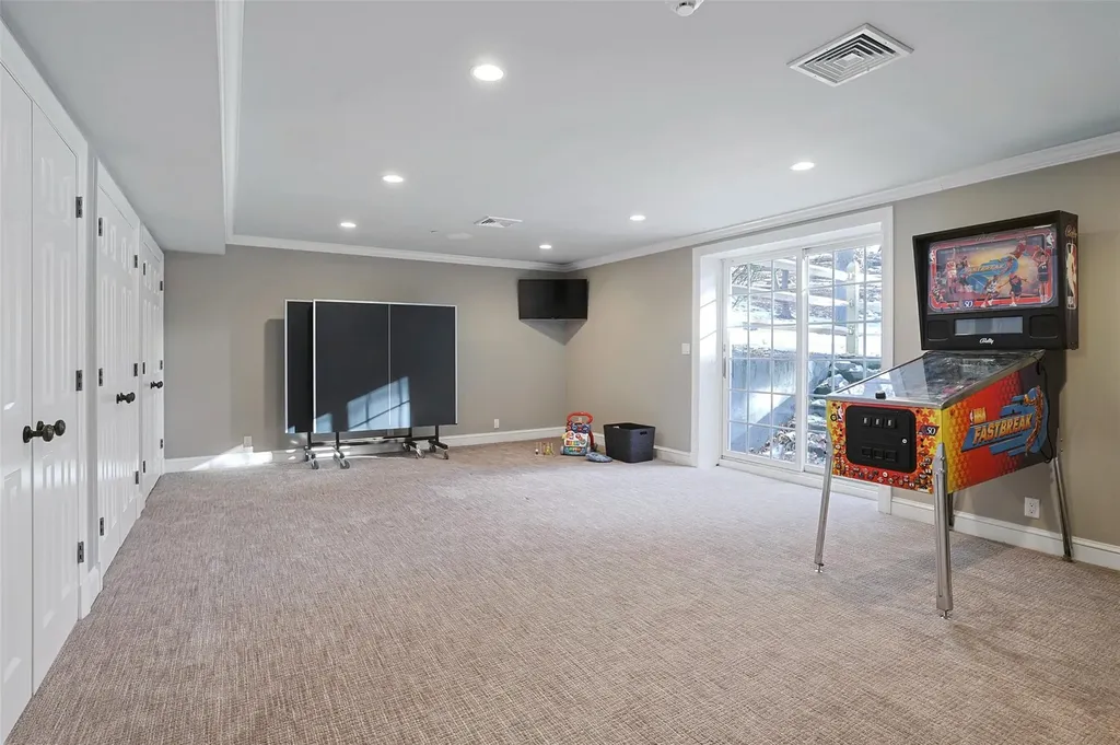 66 Kerry Lane Chappaqua NY 10514