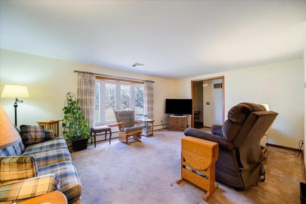 50 Phillips Avenue Highland NY 12528