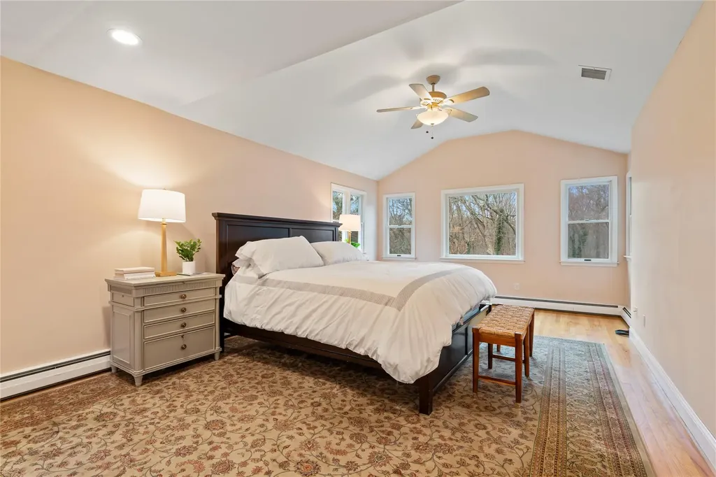 7 Rough Riders Court Cold Spring Harbor NY 11724