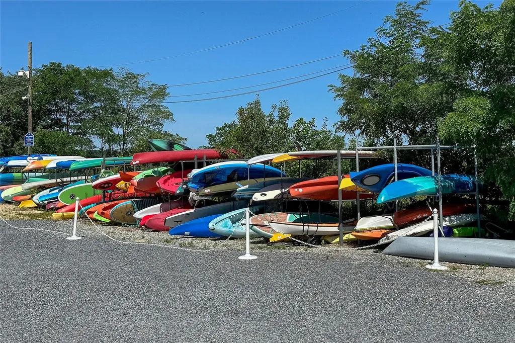 7 Rough Riders Court Cold Spring Harbor NY 11724