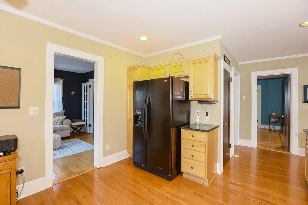 174 S Bay Avenue Islip NY 11751