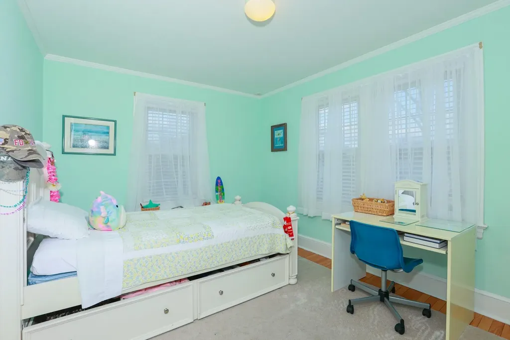 174 S Bay Avenue Islip NY 11751