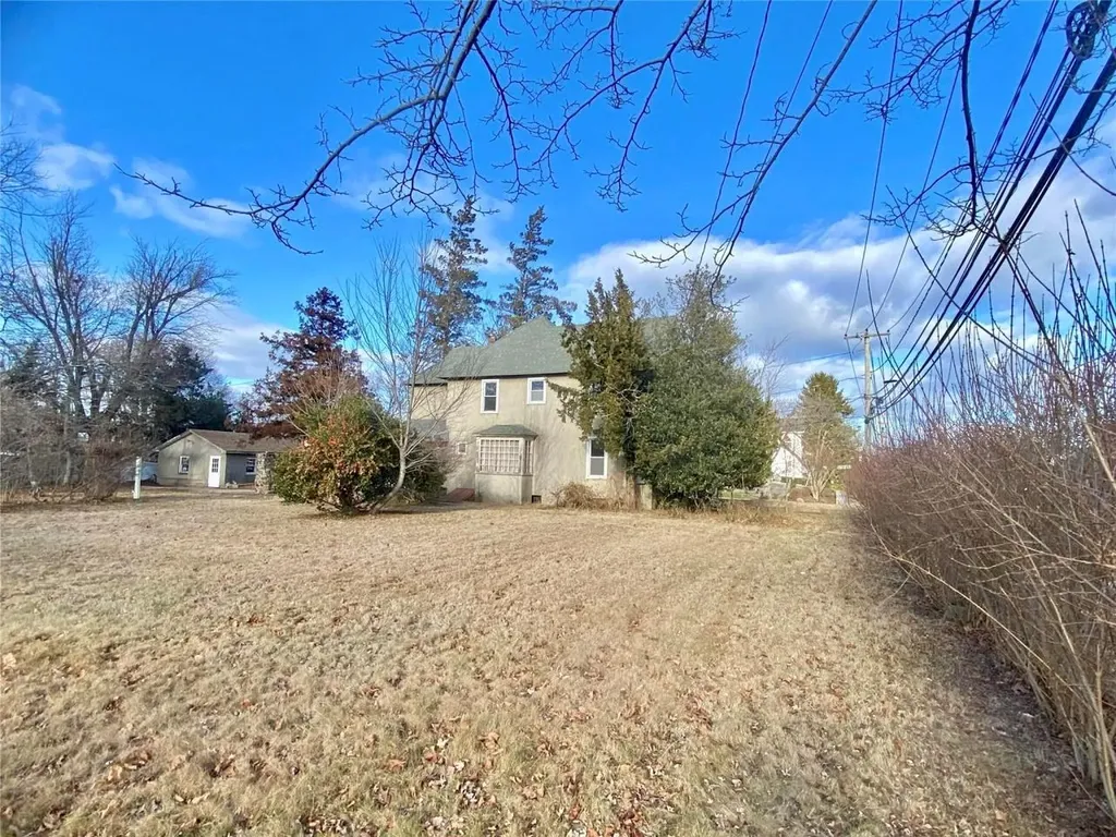 9 Sheep Pasture Road Brookhaven NY 11777