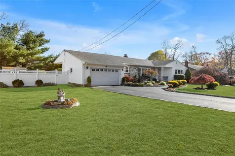 63 Bayview Avenue East Patchogue NY 11772