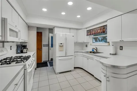 63 Bayview Avenue East Patchogue NY 11772