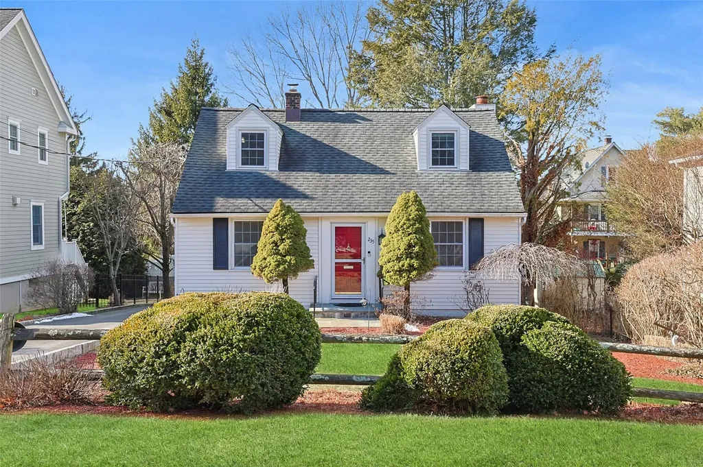 235 Myrtle Avenue Hawthorne NY 10532
