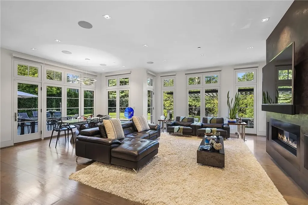 40 Hampton Road Scarsdale NY 10583