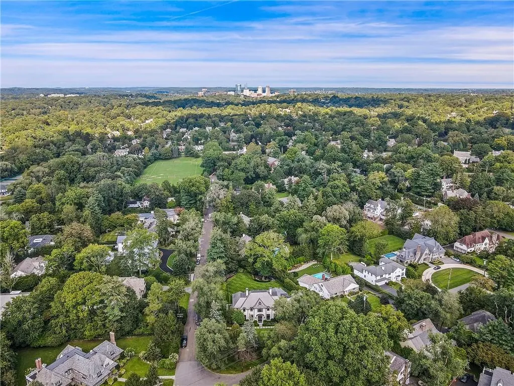 40 Hampton Road Scarsdale NY 10583