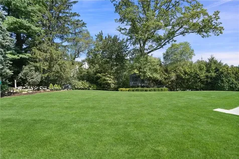 40 Hampton Road Scarsdale NY 10583