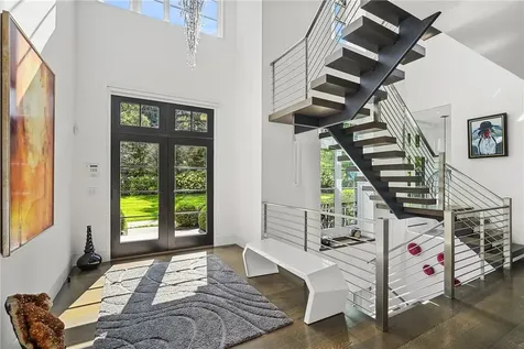 40 Hampton Road Scarsdale NY 10583
