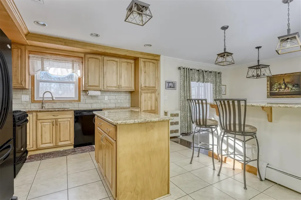 9 Ackerman Avenue Airmont NY 10901