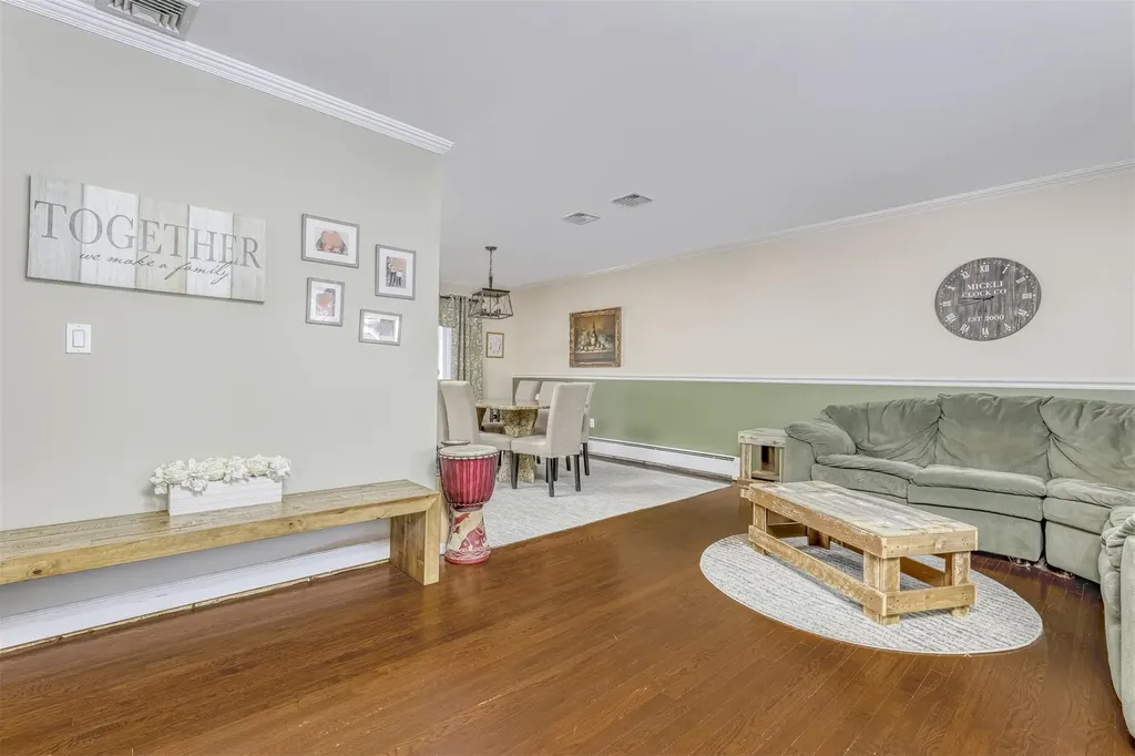 9 Ackerman Avenue Airmont NY 10901