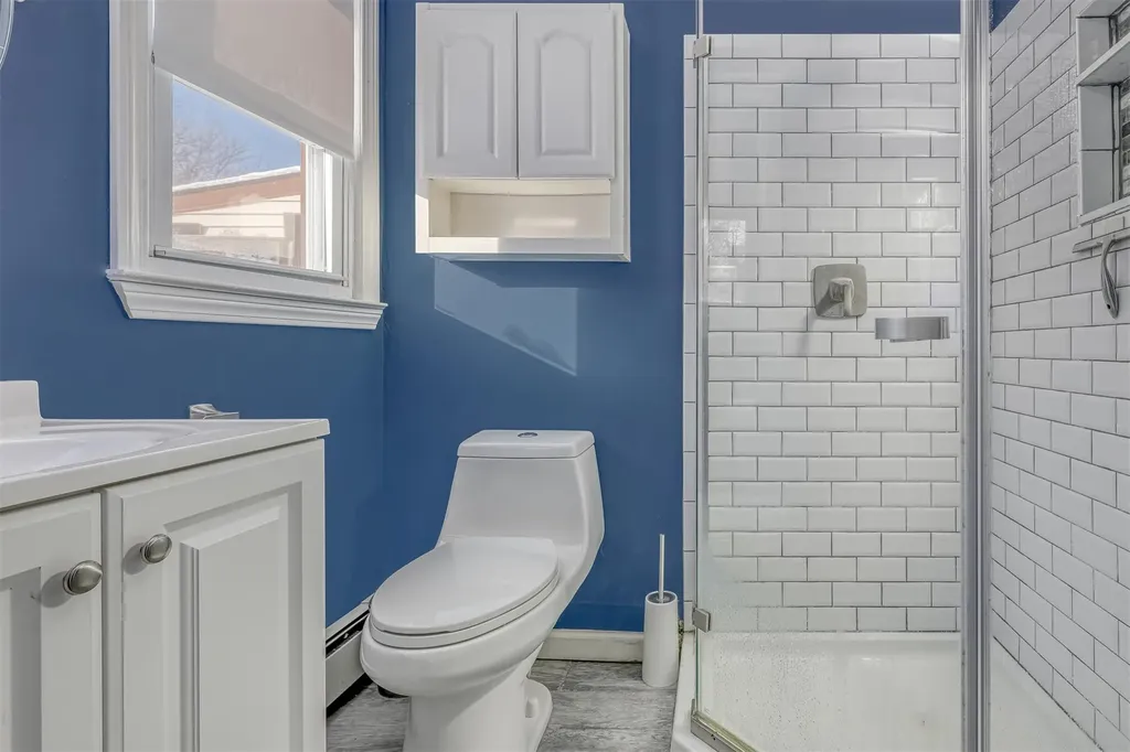 9 Ackerman Avenue Airmont NY 10901