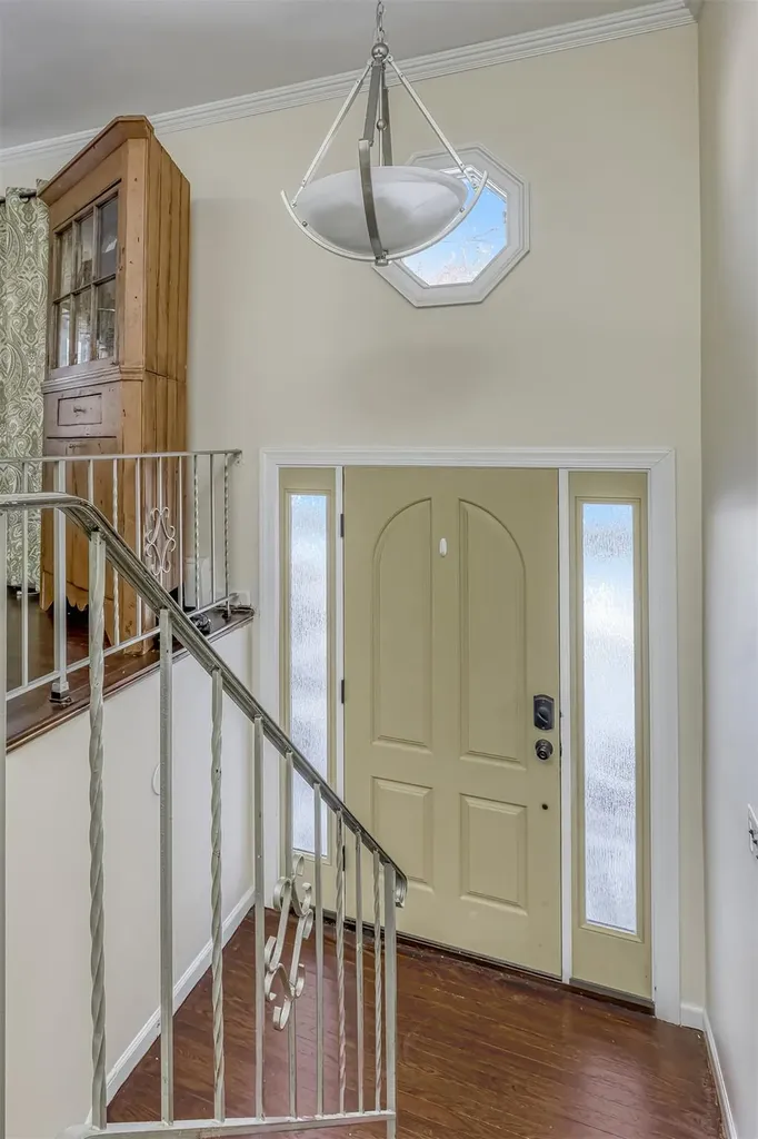 9 Ackerman Avenue Airmont NY 10901