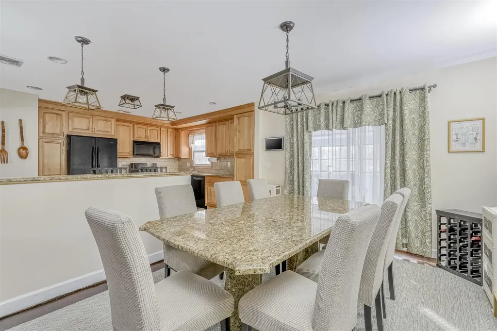 9 Ackerman Avenue Airmont NY 10901