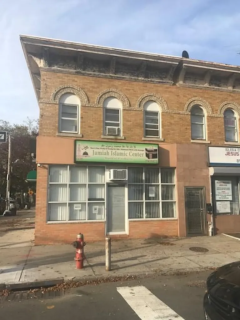 89-50 Woodhaven Boulevard Woodhaven NY 11421