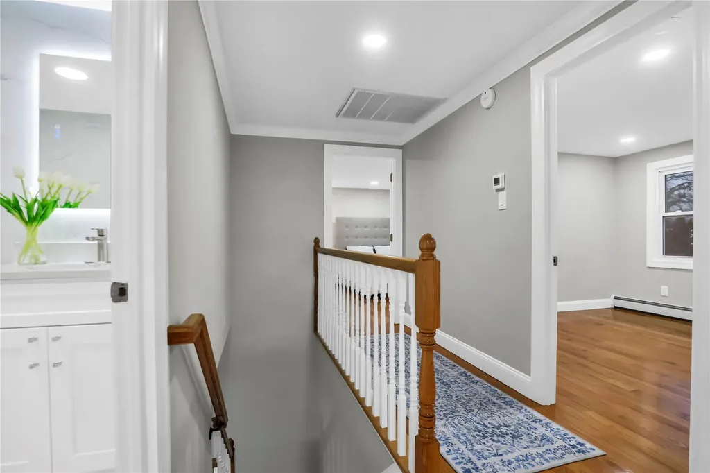 18 Mapleshade Lane Stony Brook NY 11790