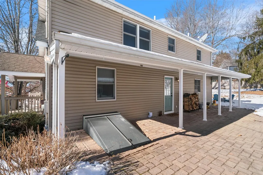 6 Ash Avenue New Windsor NY 12553