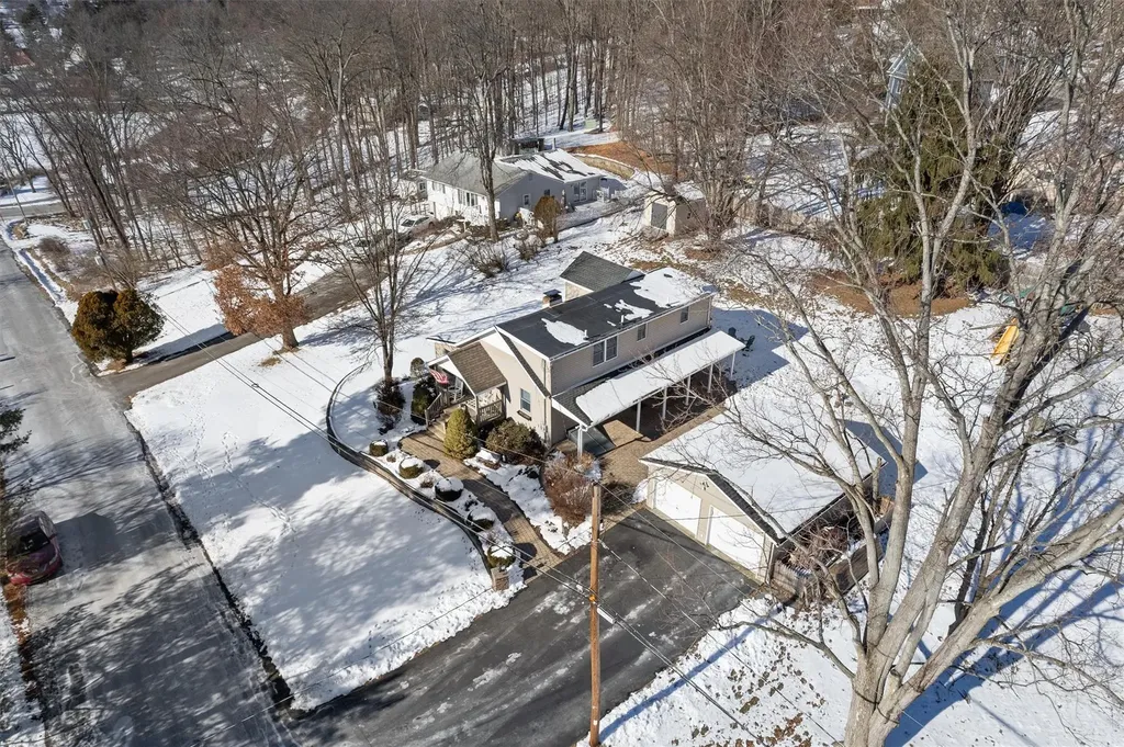 6 Ash Avenue New Windsor NY 12553