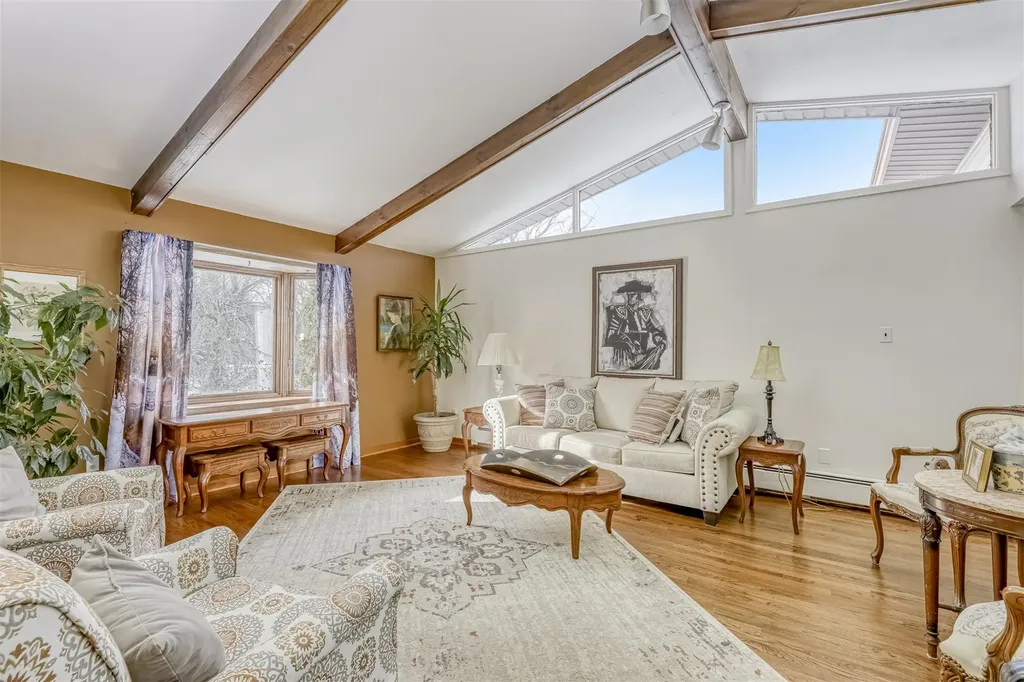 7 Ackerman Avenue Airmont NY 10901