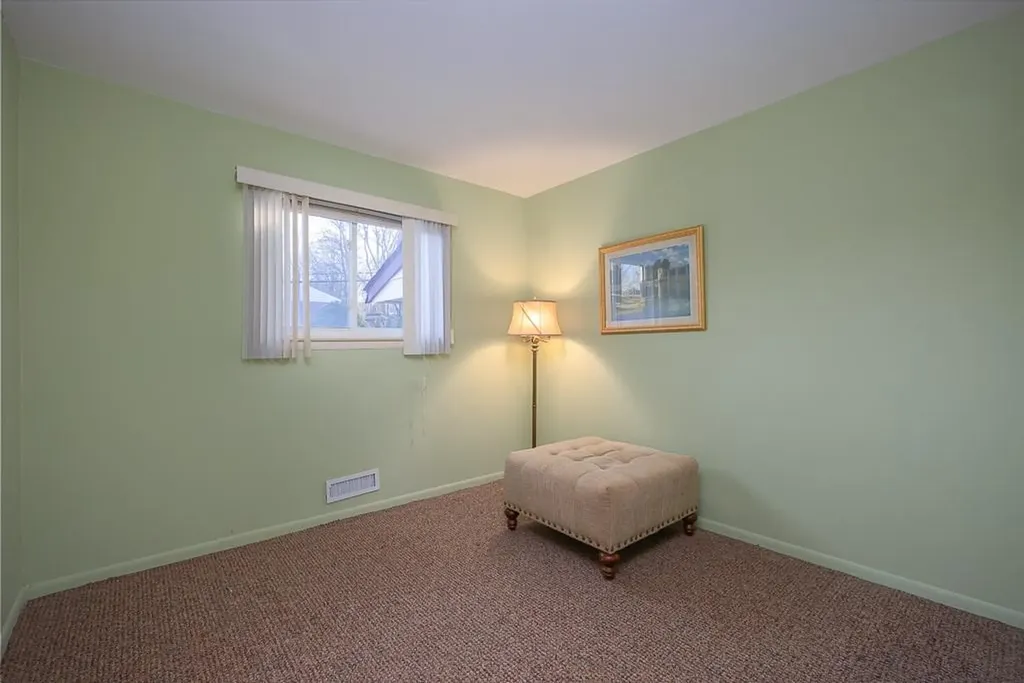 69 Silver Birch Lane Pearl River NY 10965