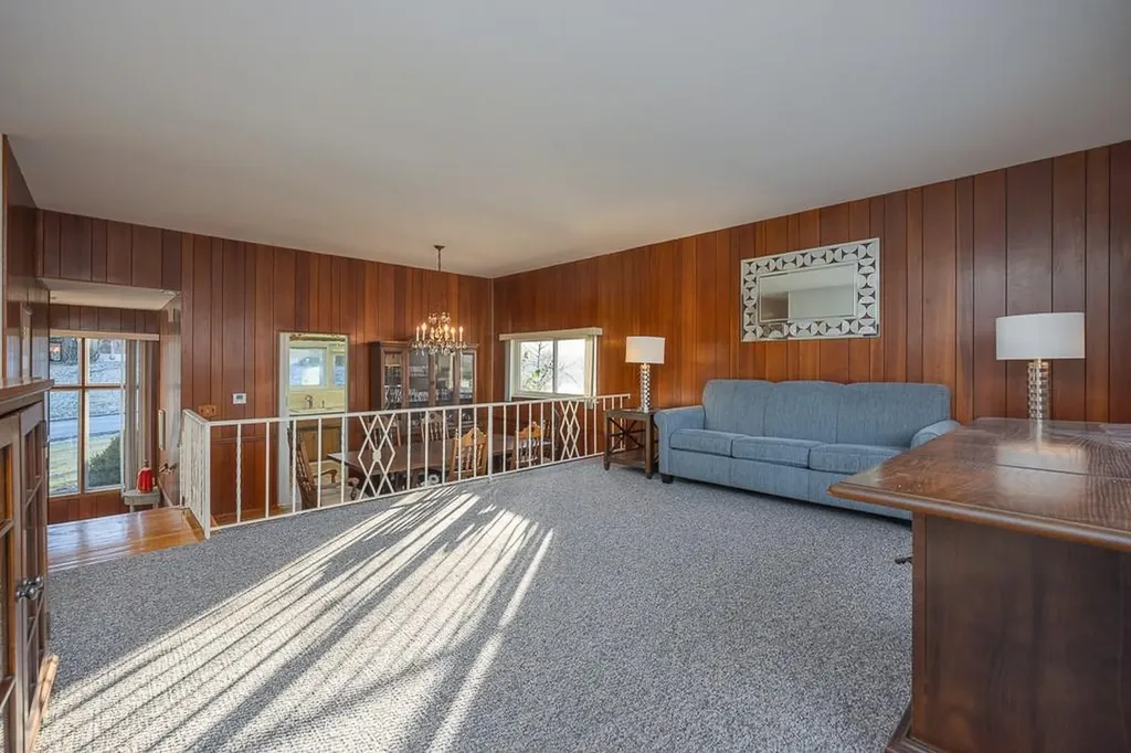 69 Silver Birch Lane Pearl River NY 10965