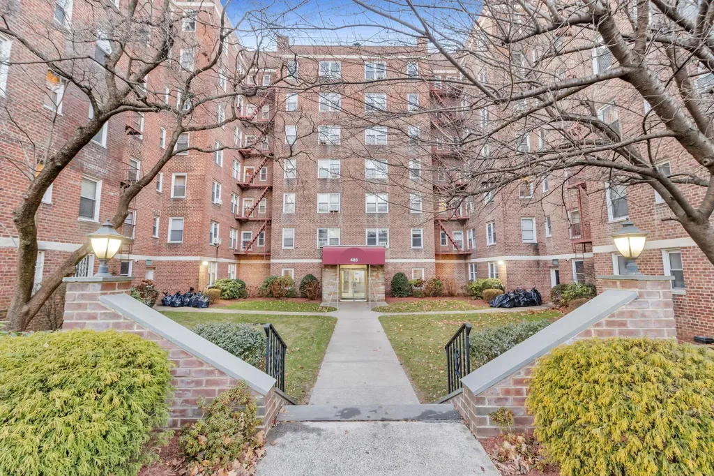 485 Bronx River Road Yonkers NY 10704