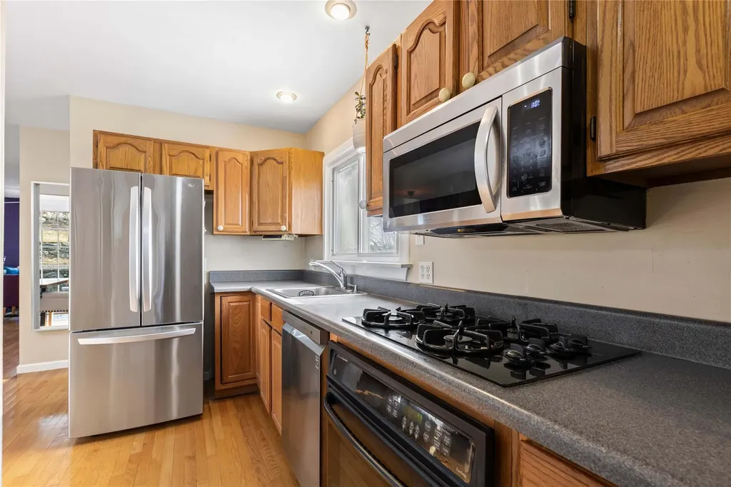 13 Hemlock Drive Mahopac NY 10541