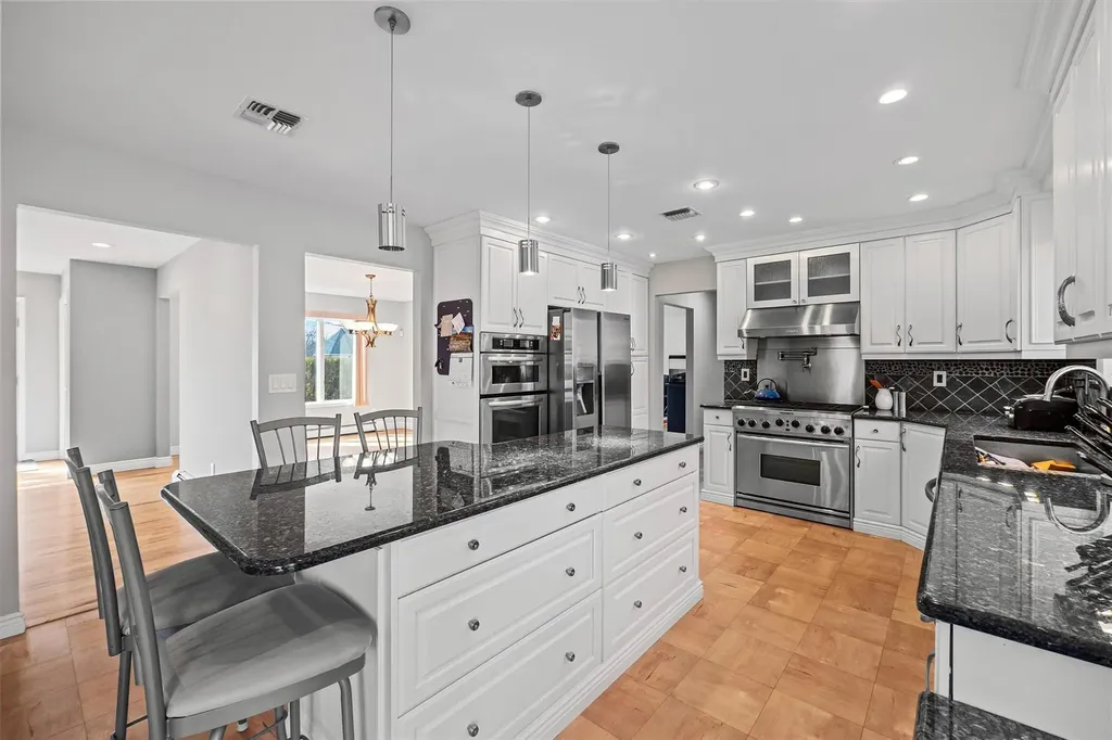 31 Waters Edge Congers NY 10920