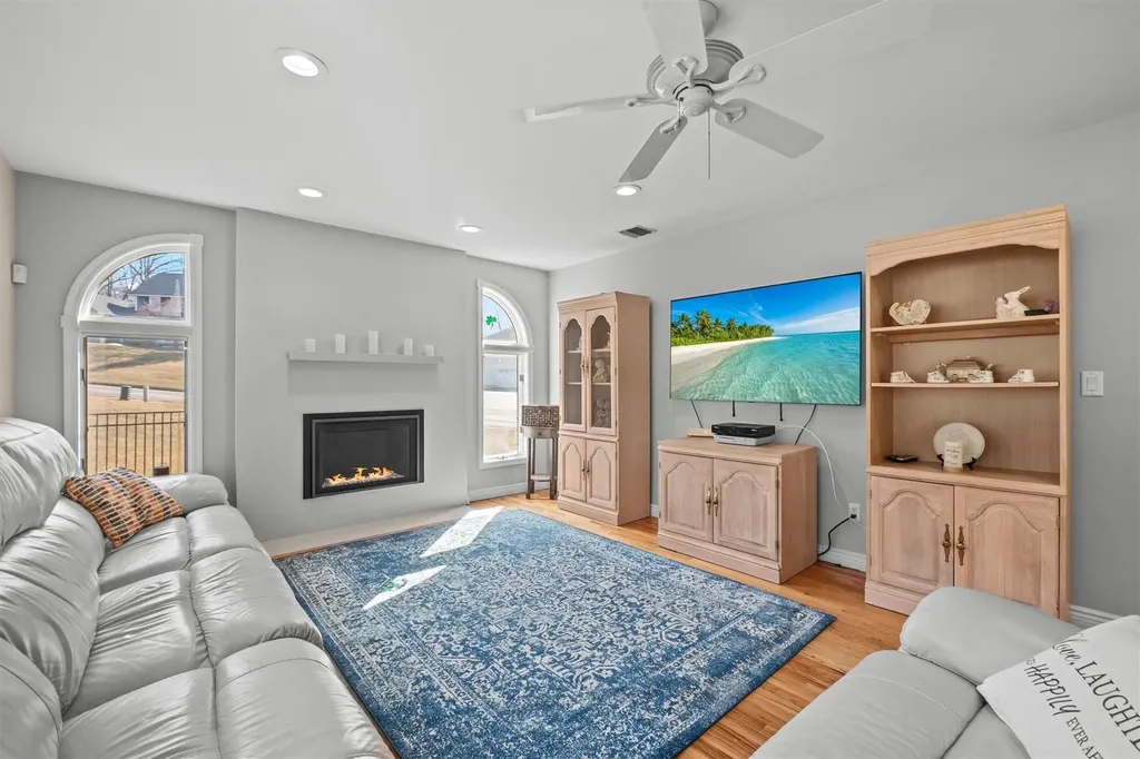 31 Waters Edge Congers NY 10920