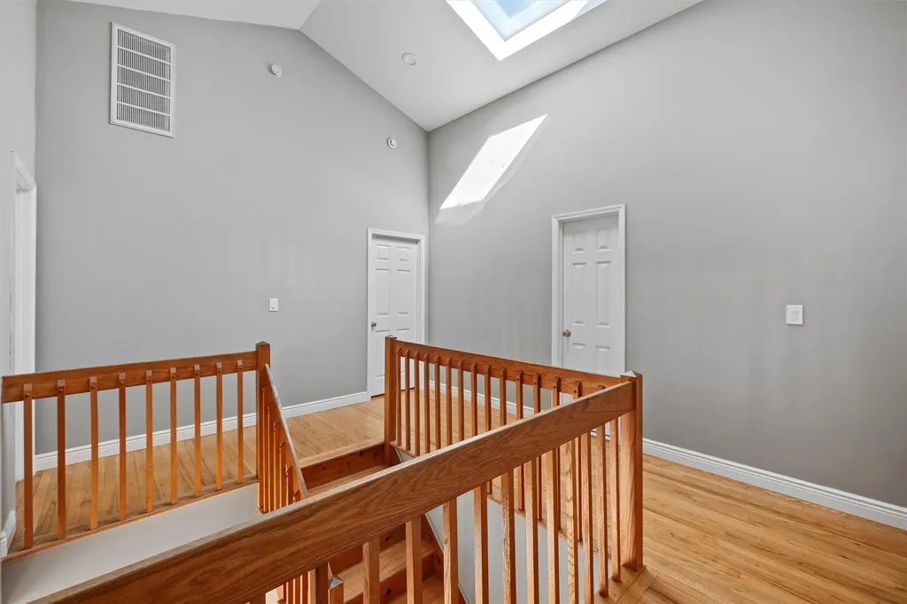 31 Waters Edge Congers NY 10920