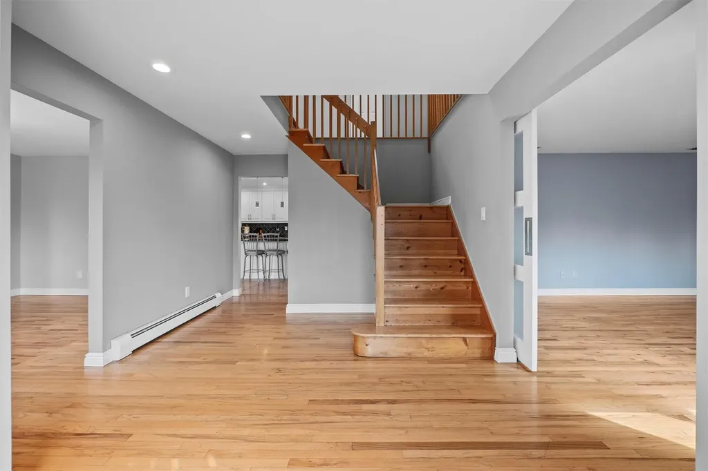 31 Waters Edge Congers NY 10920