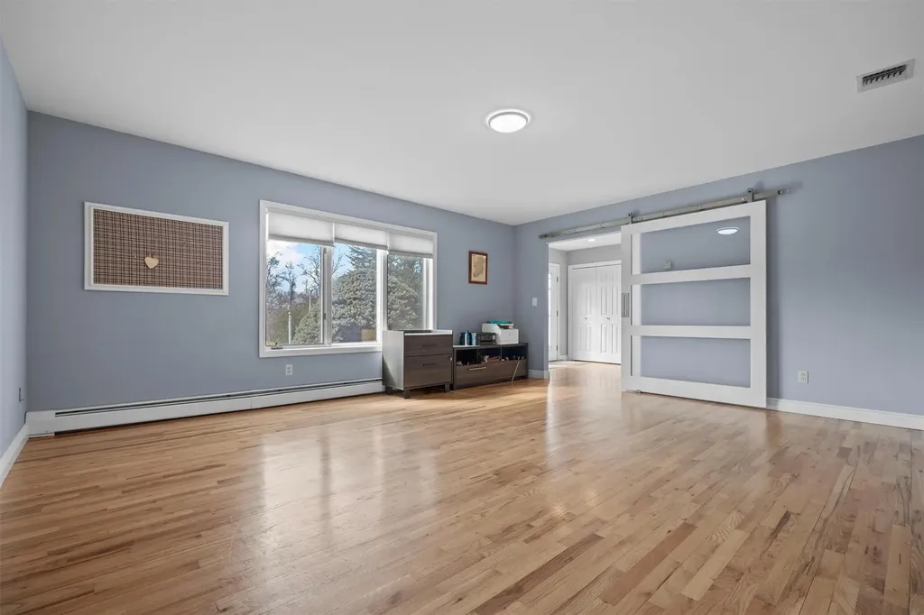 31 Waters Edge Congers NY 10920