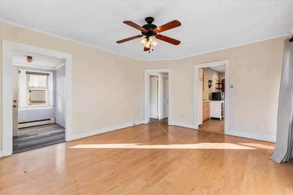 15 E Cedar Street Massapequa NY 11758