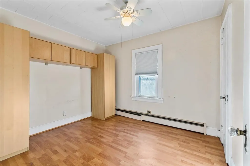 15 E Cedar Street Massapequa NY 11758