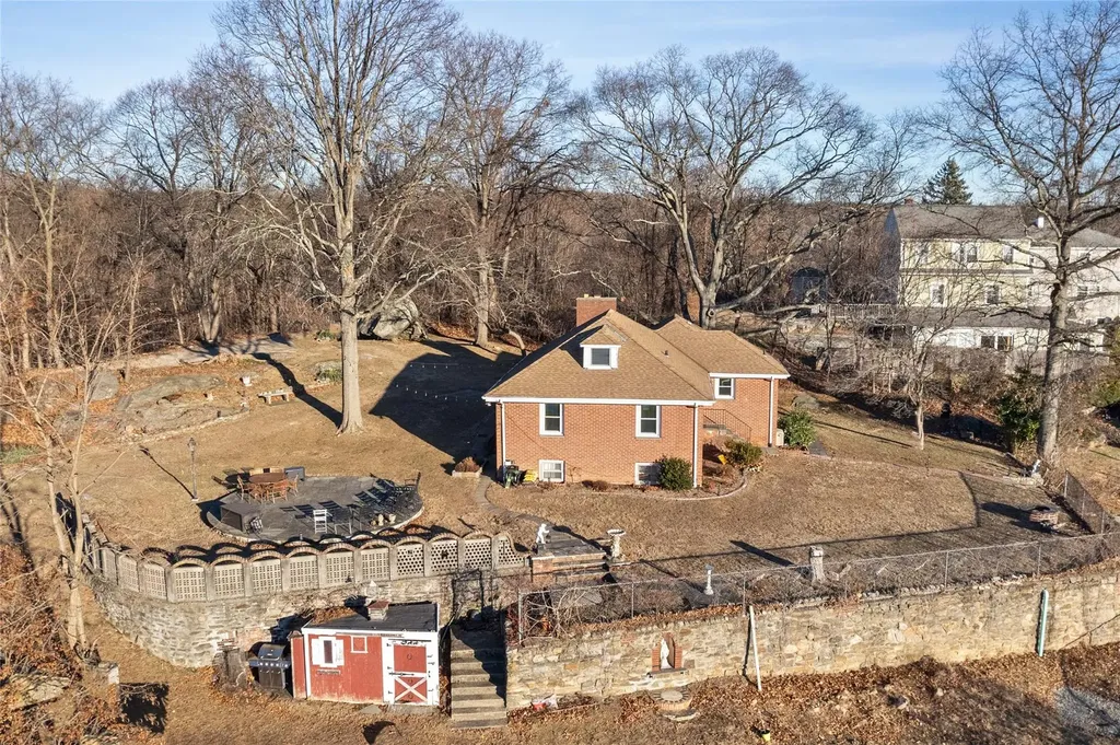 176 Adelphi Avenue Harrison NY 10528