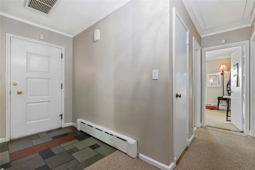 176 Adelphi Avenue Harrison NY 10528
