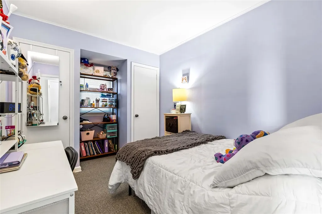 176 Adelphi Avenue Harrison NY 10528
