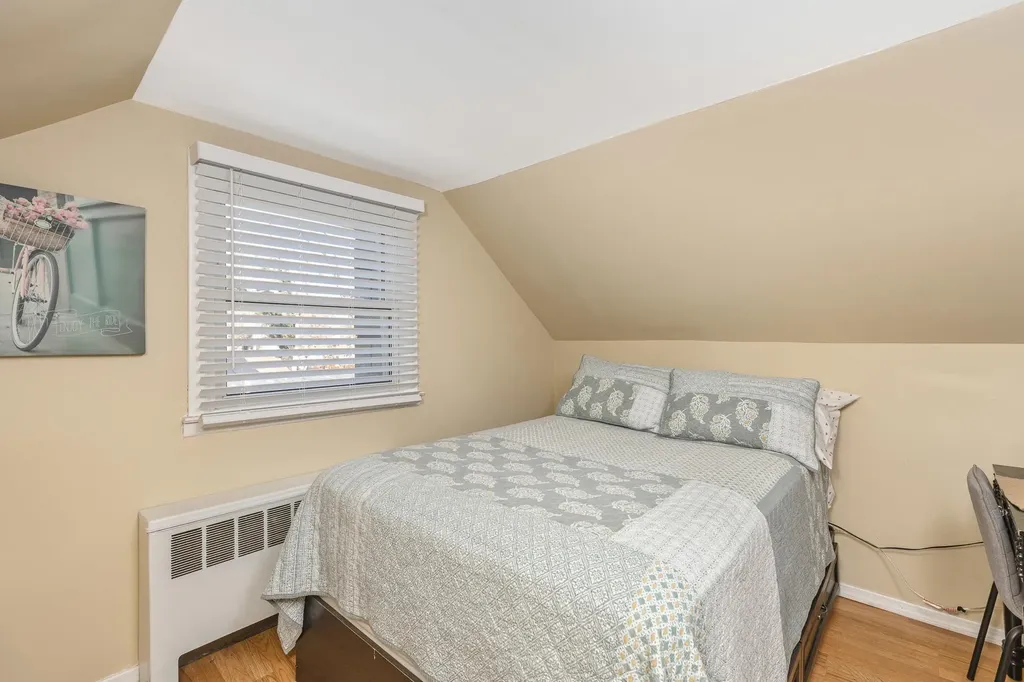 27 Terry Drive Mastic NY 11950