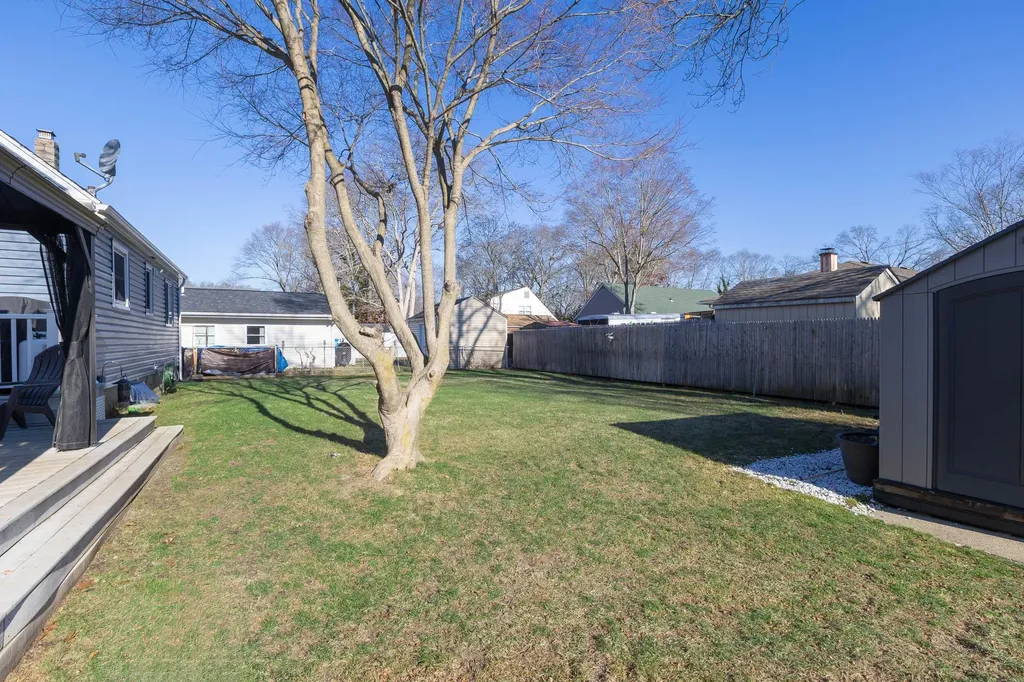 27 Terry Drive Mastic NY 11950
