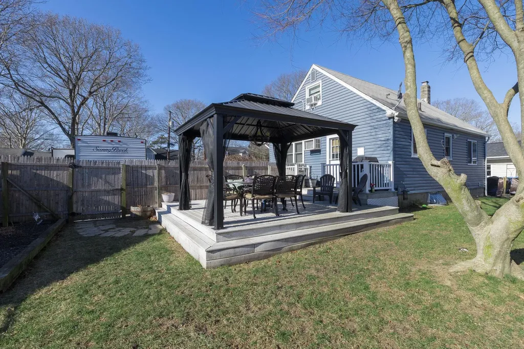 27 Terry Drive Mastic NY 11950