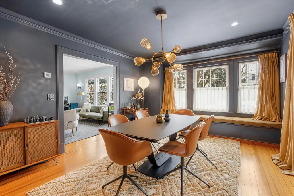 7 Thompson Place Larchmont NY 10538